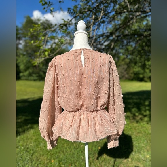 A. Calin by Flying Tomato Long Sleeve Textured Peplum Blouse Size Large - Picture 3 of 6